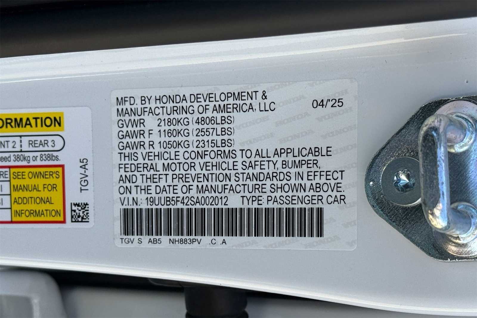 Thumbnail: 2025 Acura TLX - 21