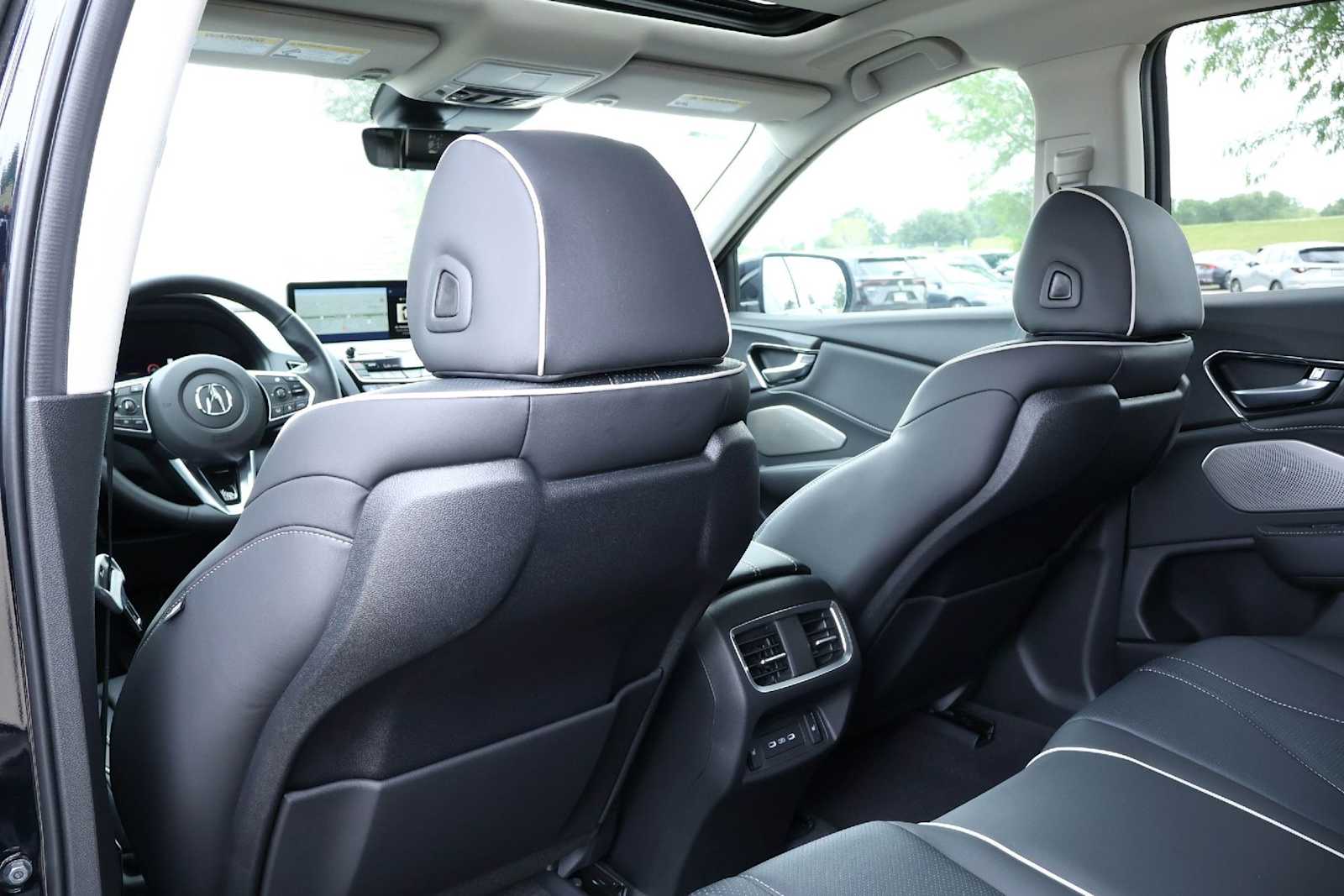 Thumbnail: 2026 Acura RDX - 12