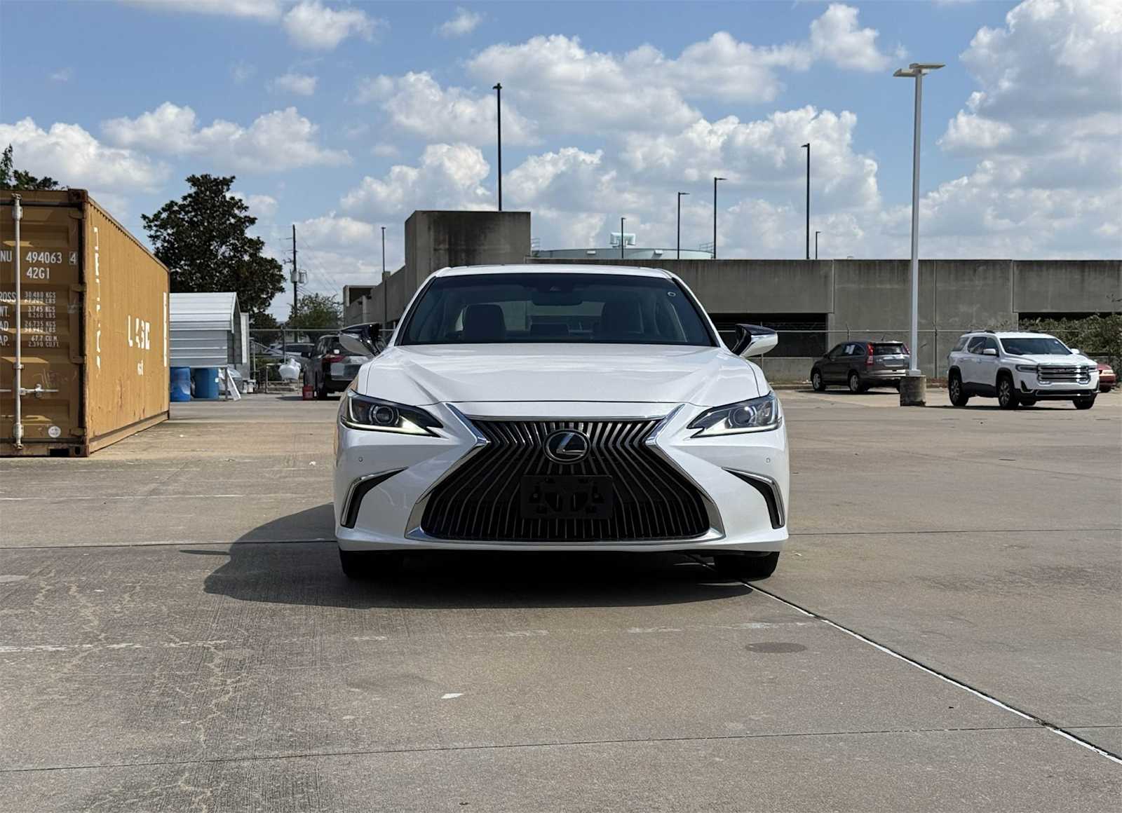 Thumbnail: 2019 Lexus ES - 6