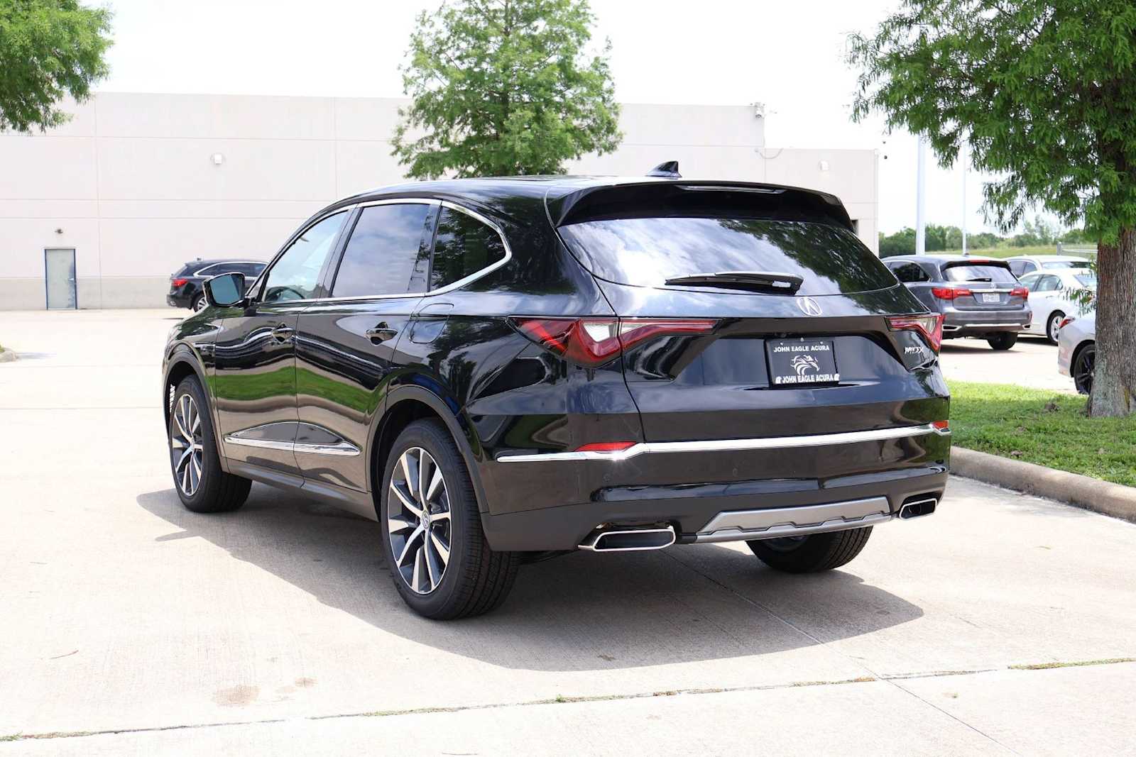 Thumbnail: 2026 Acura MDX - 4