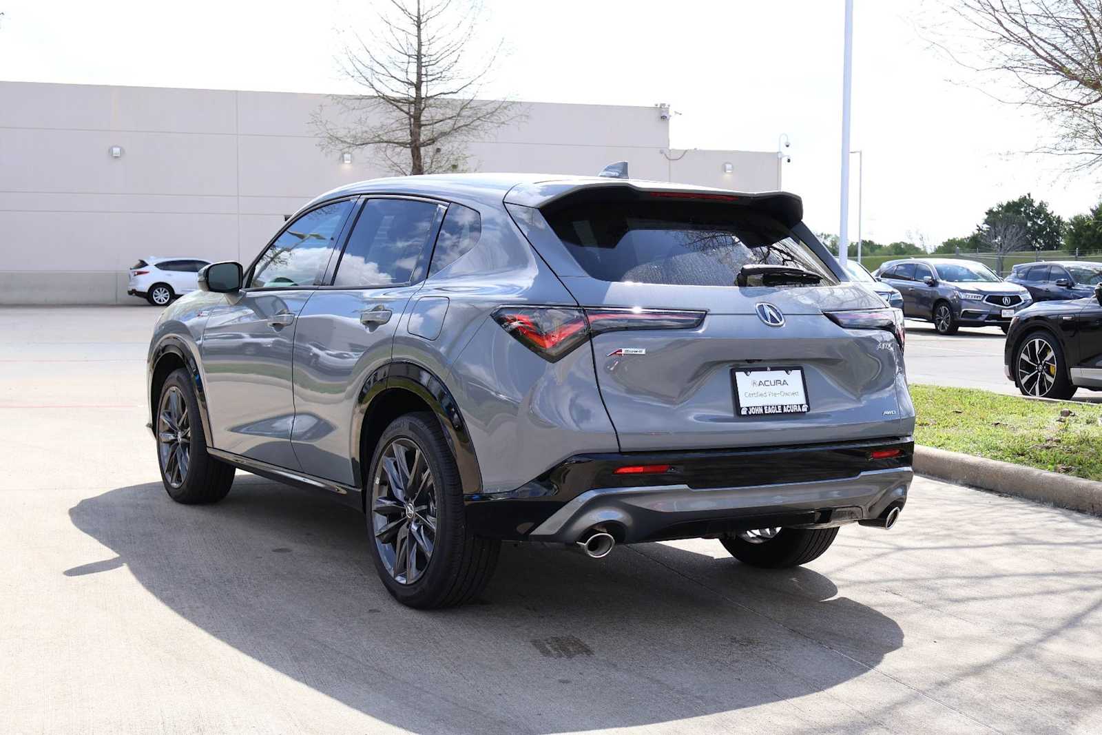 Thumbnail: 2025 Acura ADX - 4