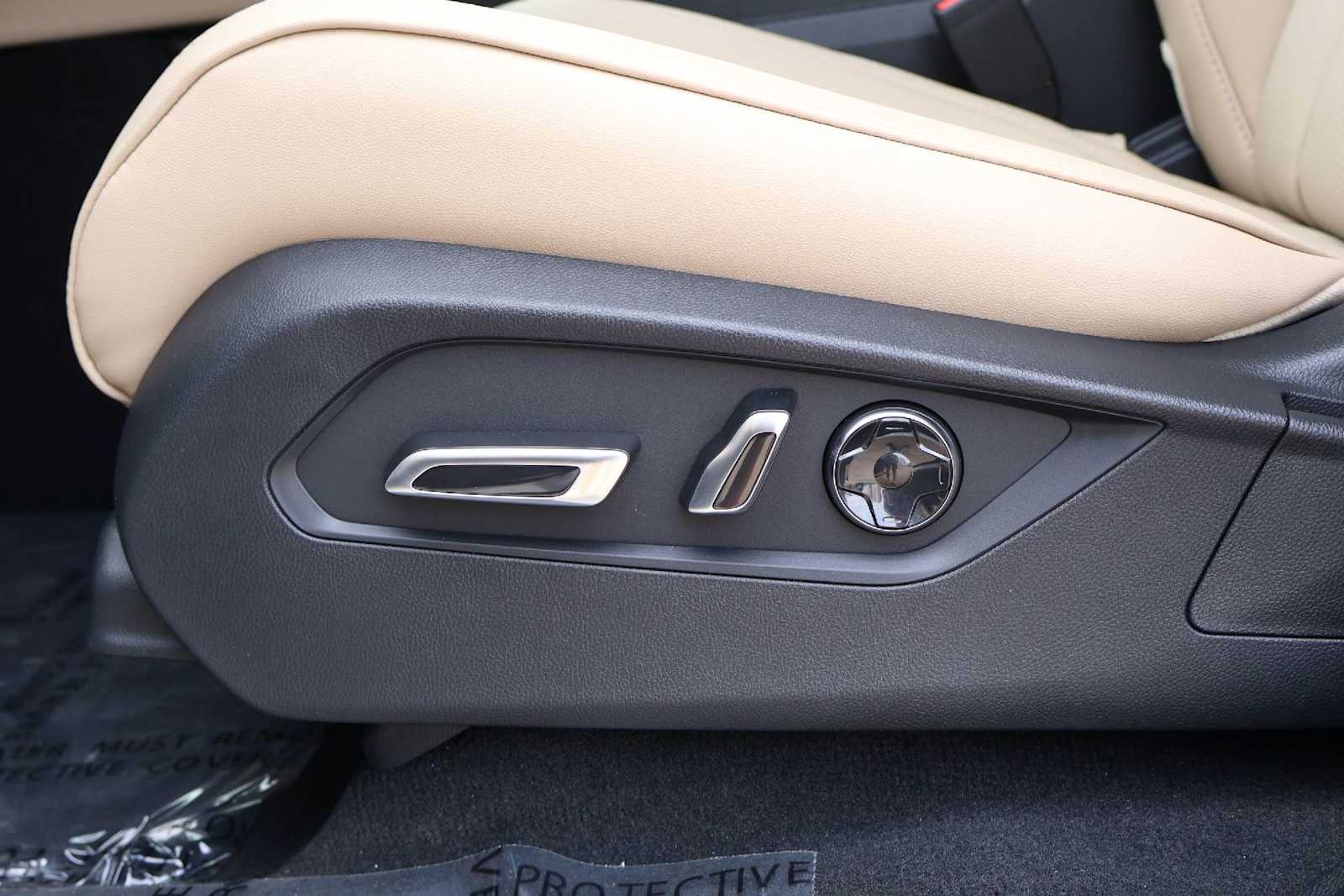 Thumbnail: 2026 Acura MDX - 24