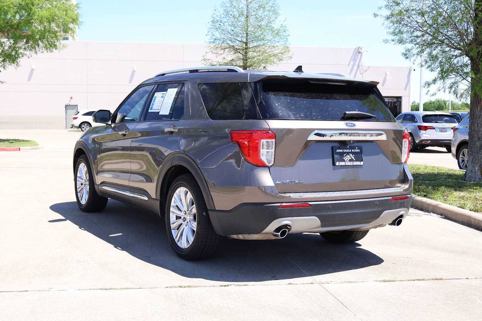 Thumbnail: 2021 Ford Explorer - 4