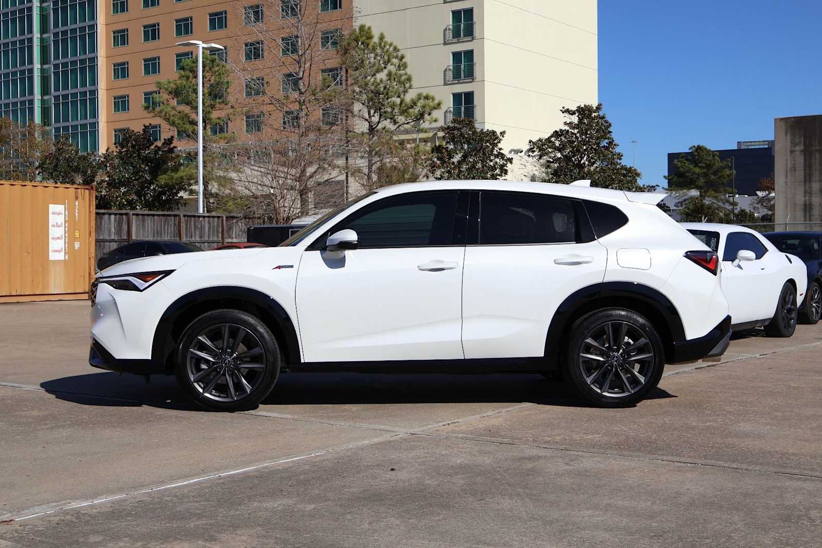 Thumbnail: 2025 Acura ADX - 3