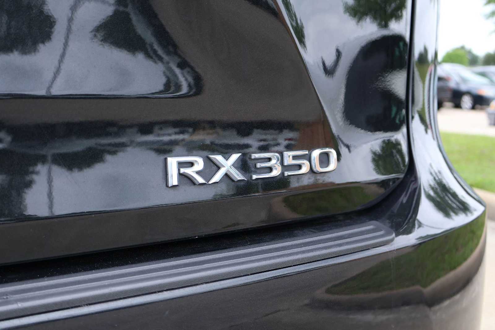 Thumbnail: 2022 Lexus RX - 7