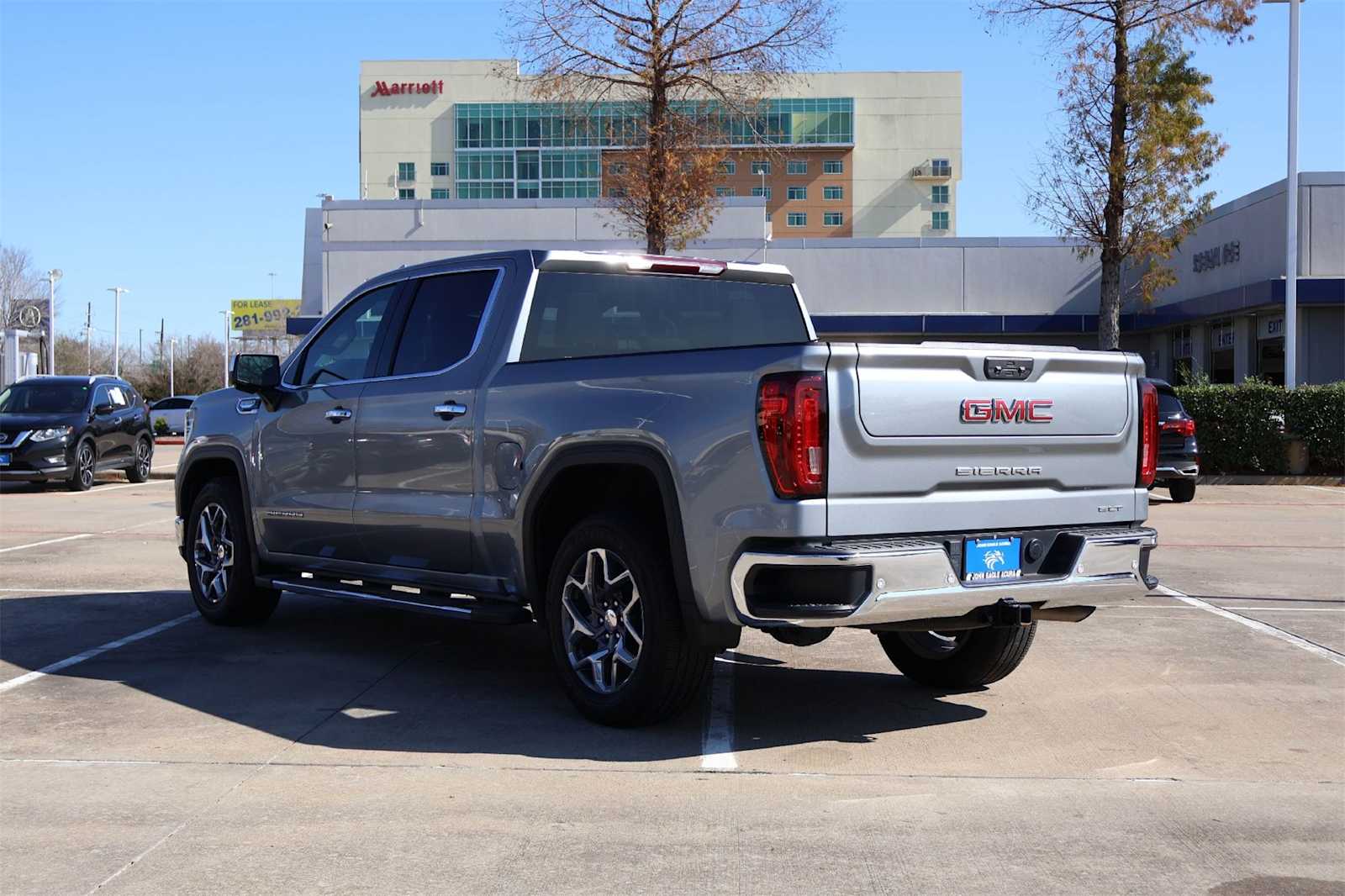 Thumbnail: 2023 GMC Sierra 1500 - 4