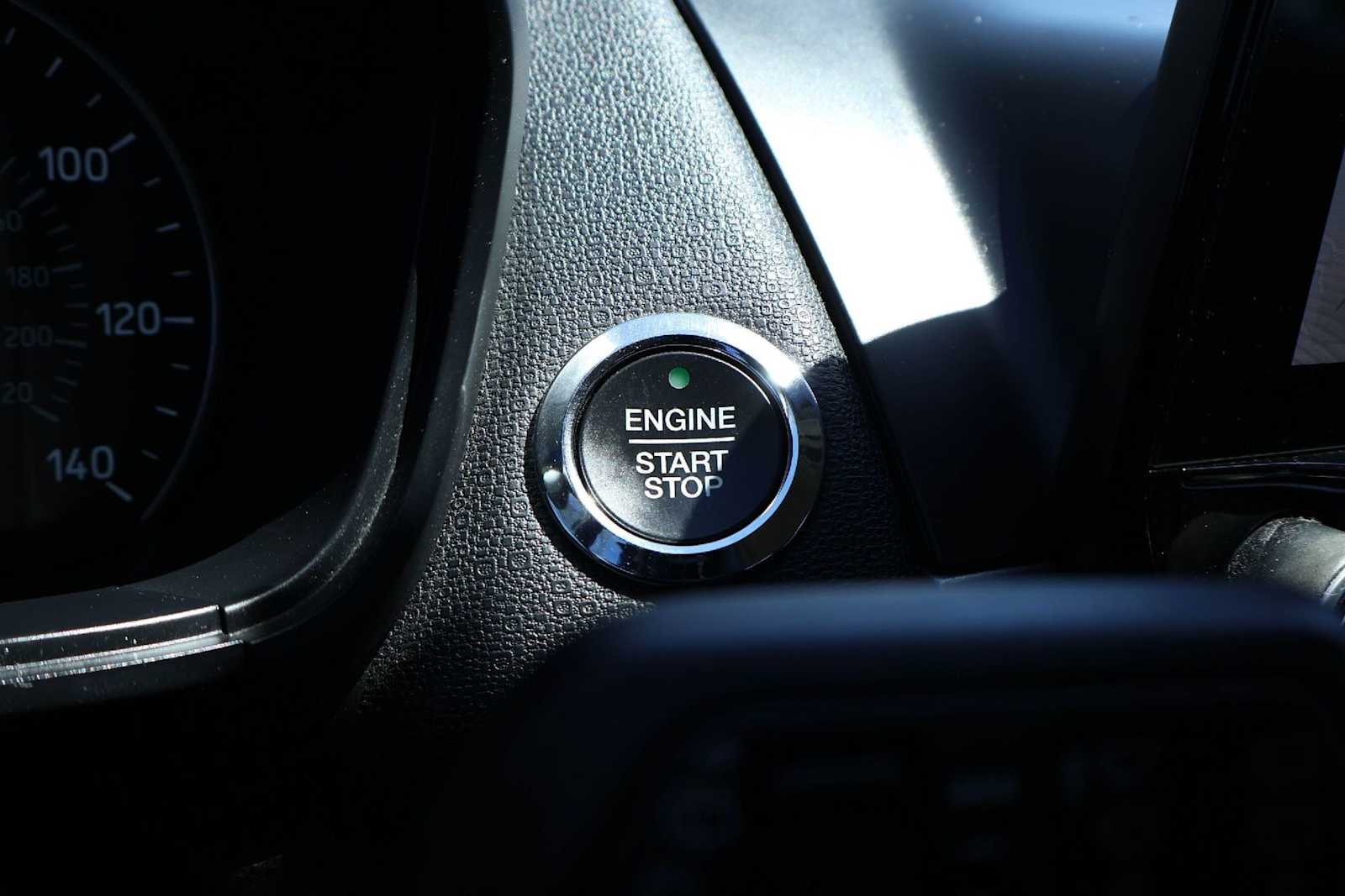 Thumbnail: 2021 Ford EcoSport - 25