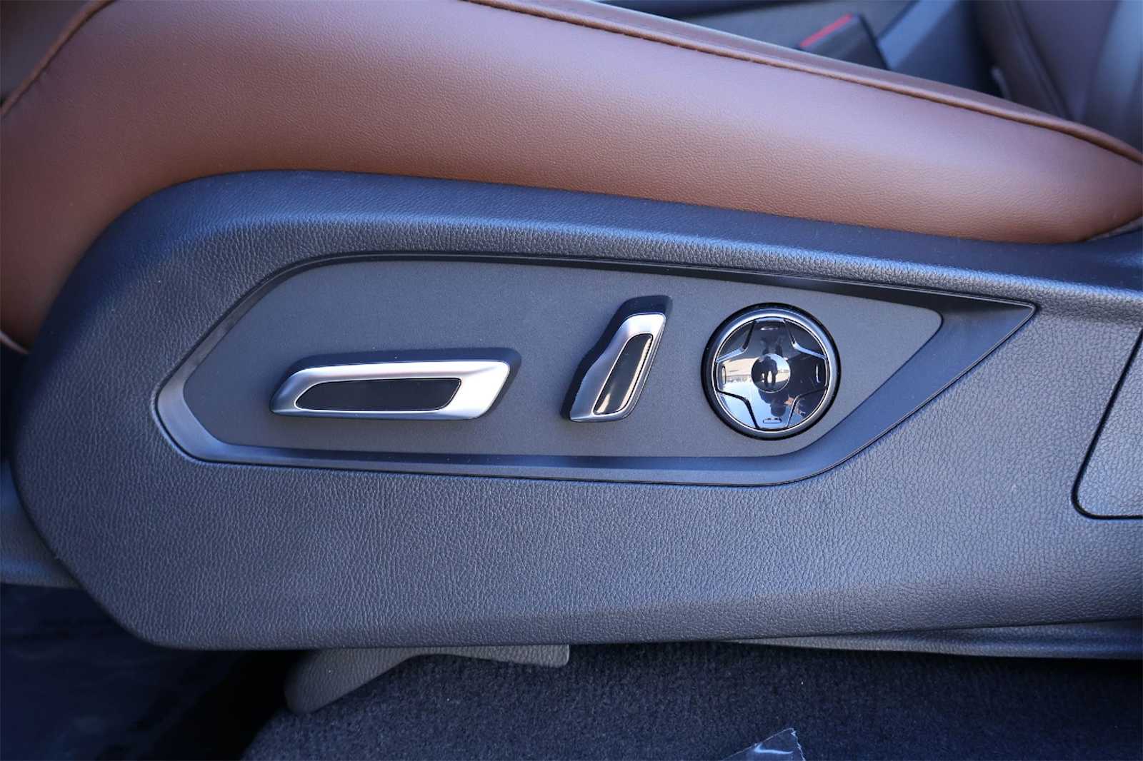 Thumbnail: 2026 Acura MDX - 24