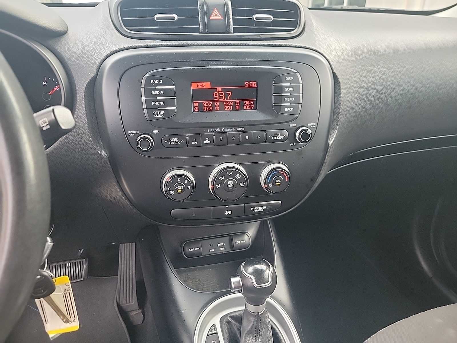 Thumbnail: 2015 Kia Soul - 10