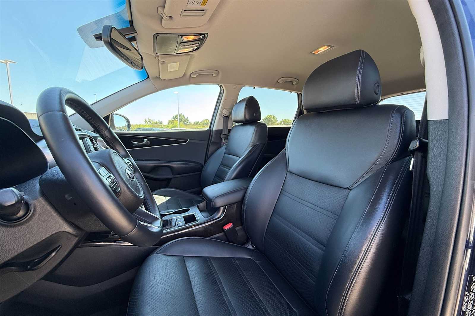 Thumbnail: 2018 Kia Sorento - 11