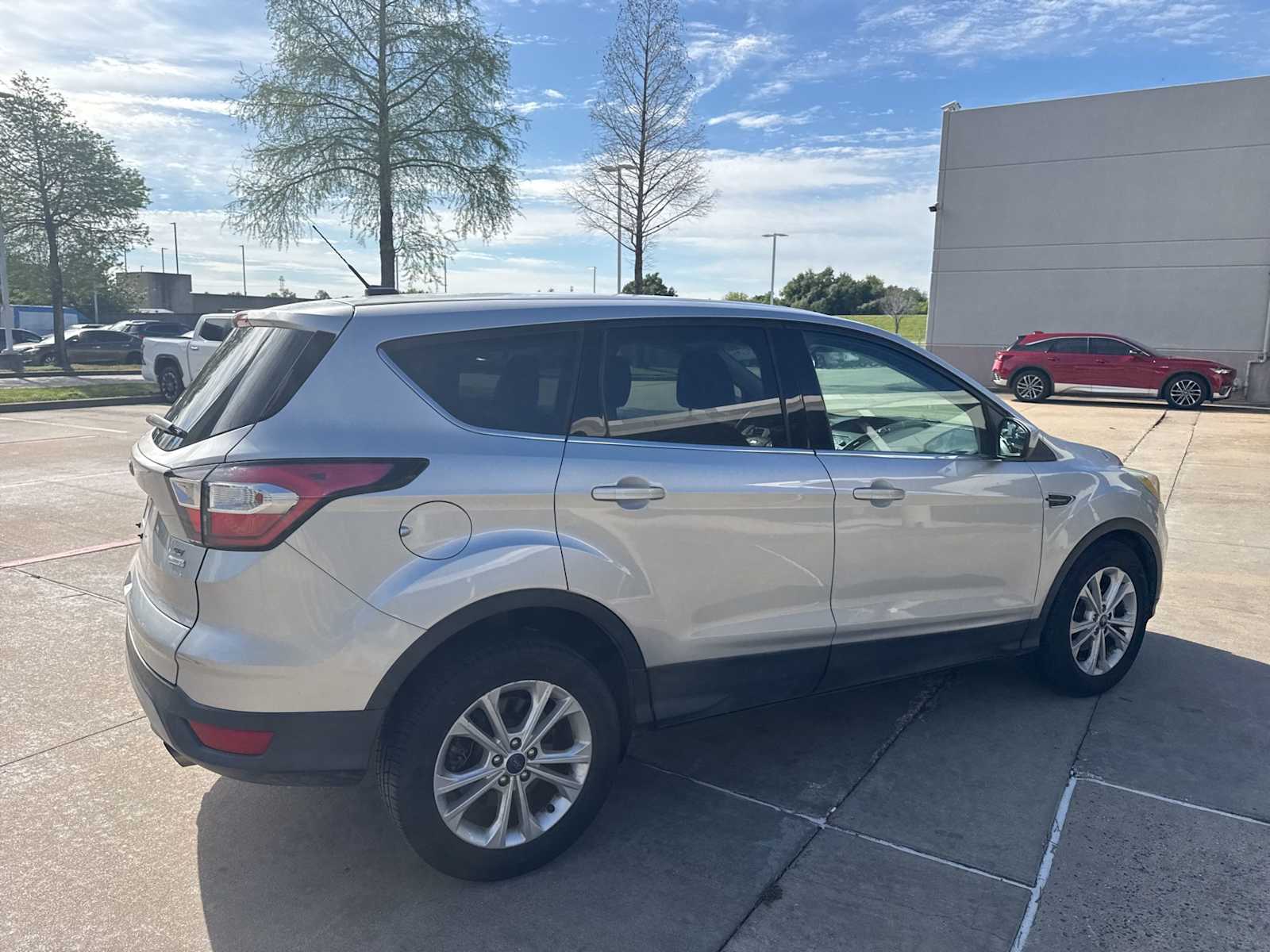 Thumbnail: 2017 Ford Escape - 5