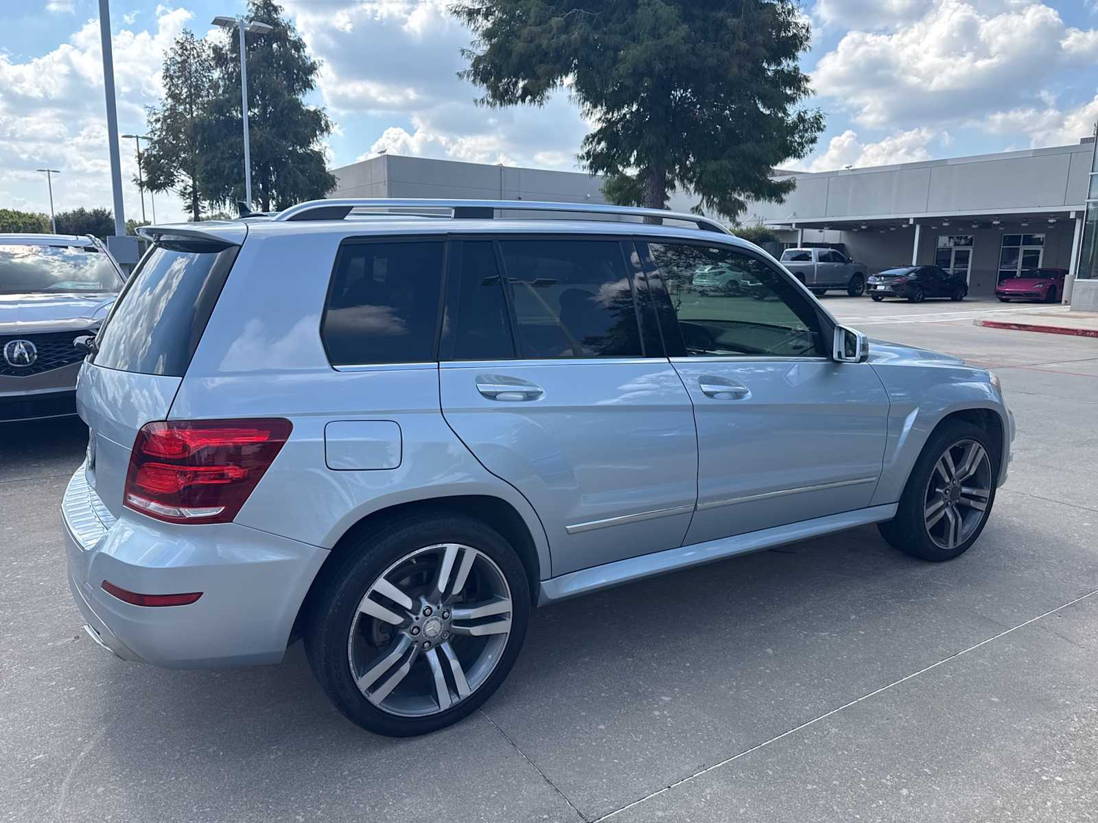Thumbnail: 2013 Mercedes-Benz GLK - 4