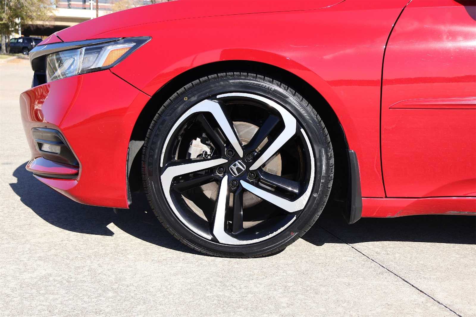 Thumbnail: 2018 Honda Accord - 8