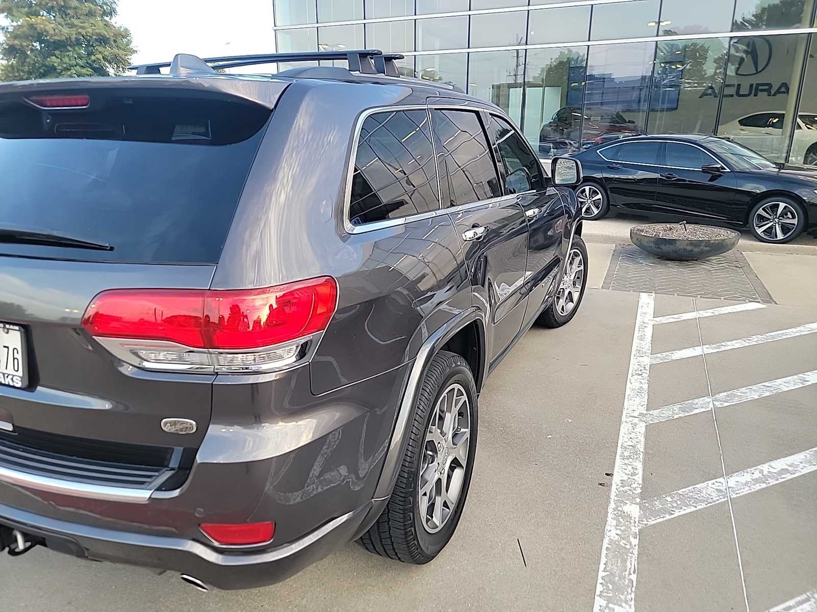 Thumbnail: 2020 Jeep Grand Cherokee - 4