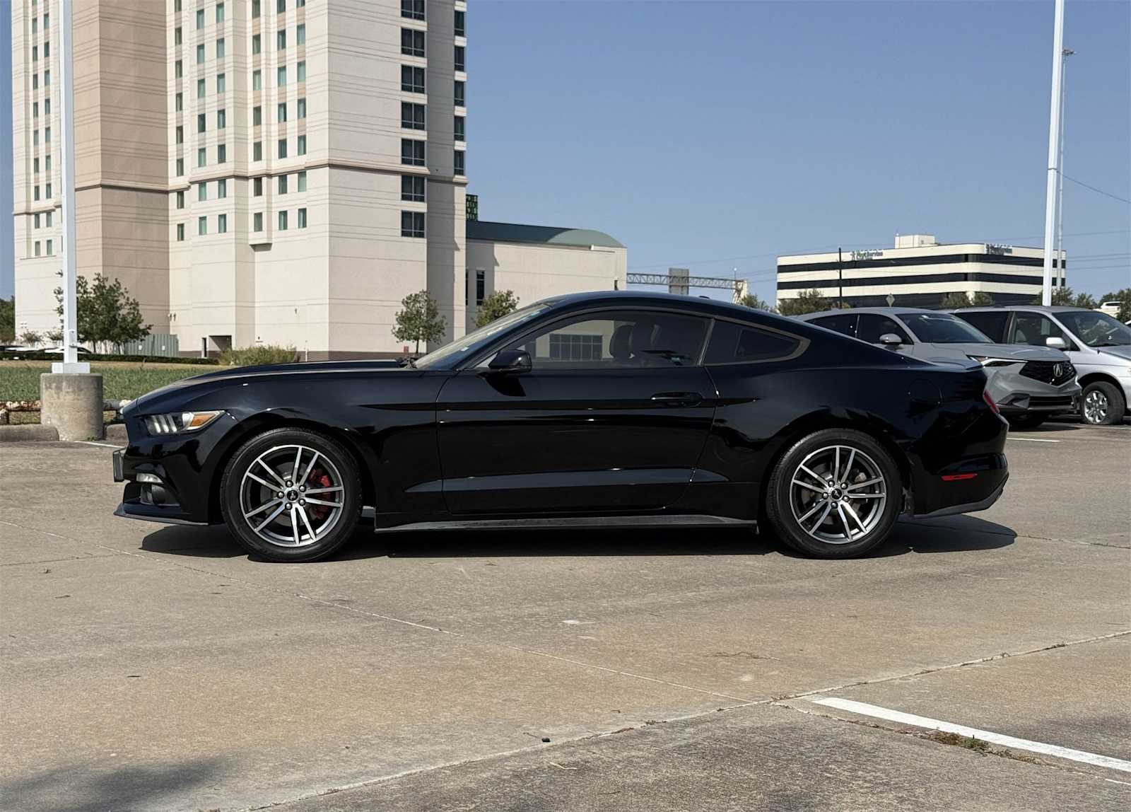 Thumbnail: 2015 Ford Mustang - 3