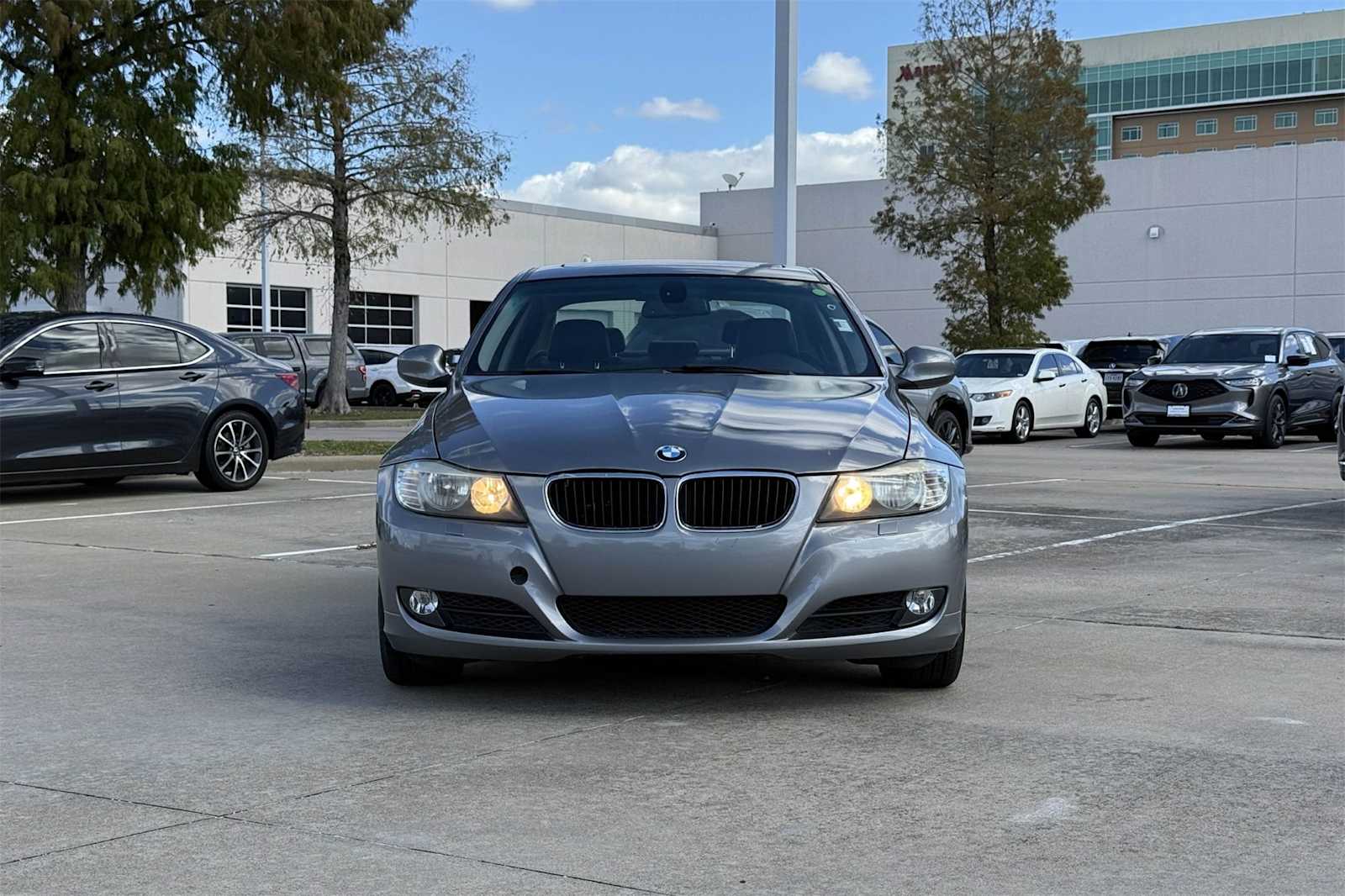 Thumbnail: 2010 BMW 3 Series - 6