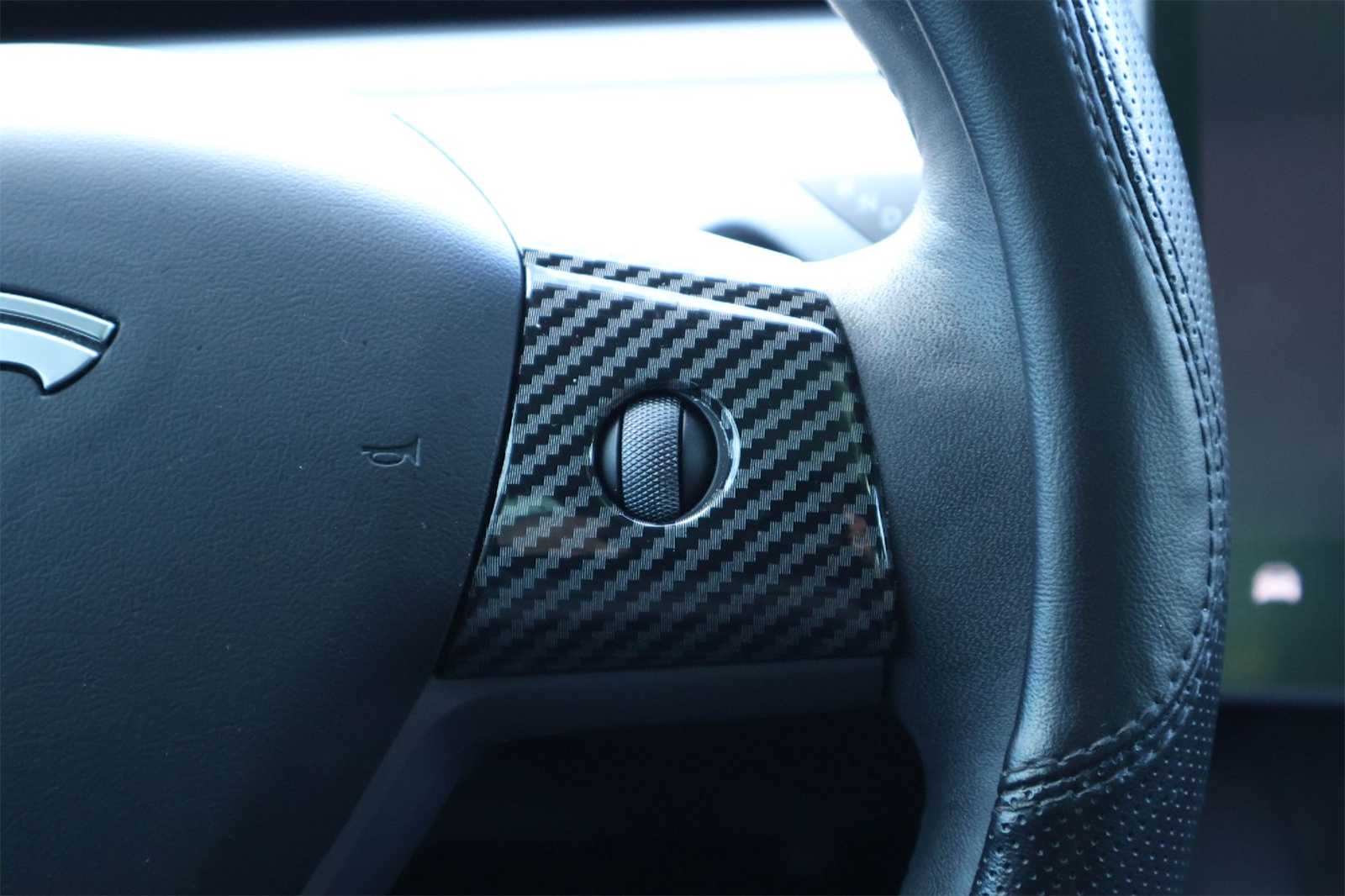 Thumbnail: 2022 Tesla Model 3 - 23