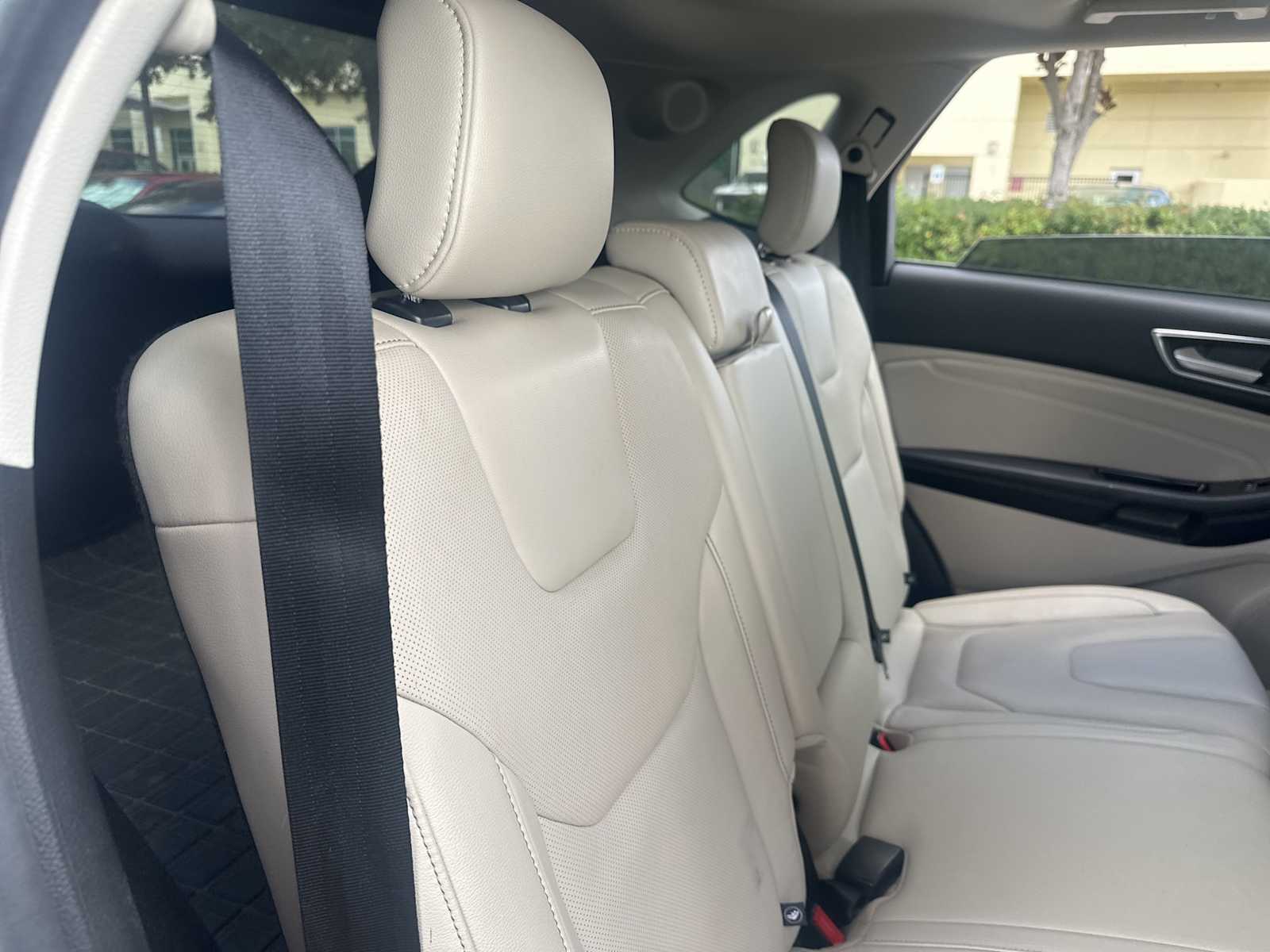 Thumbnail: 2017 Ford Edge - 13