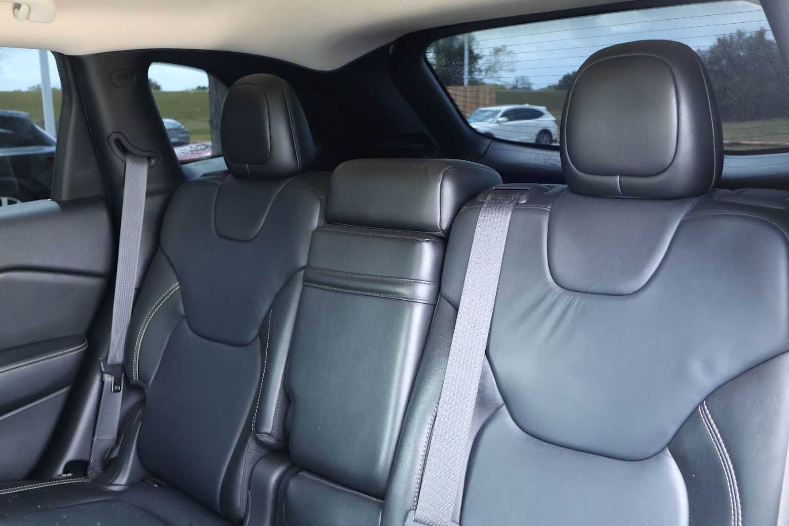 Thumbnail: 2014 Jeep Cherokee - 13