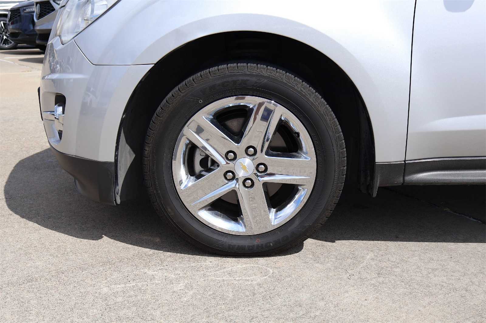 Thumbnail: 2015 Chevrolet Equinox - 8