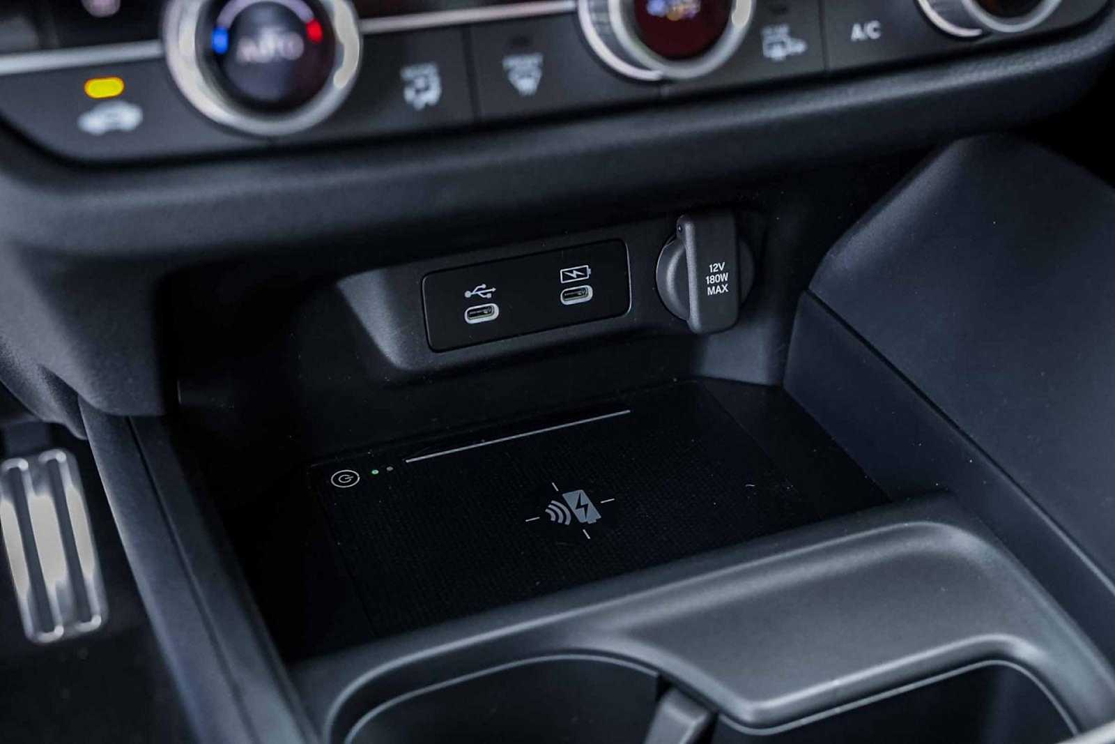 Thumbnail: 2025 Acura ADX - 24