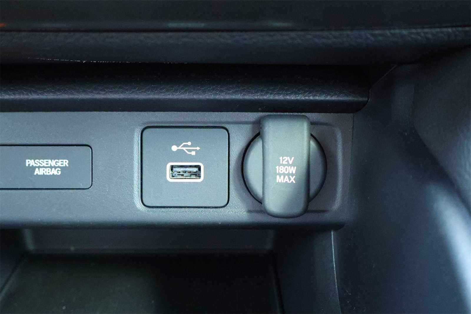 Thumbnail: 2023 Acura Integra - 26