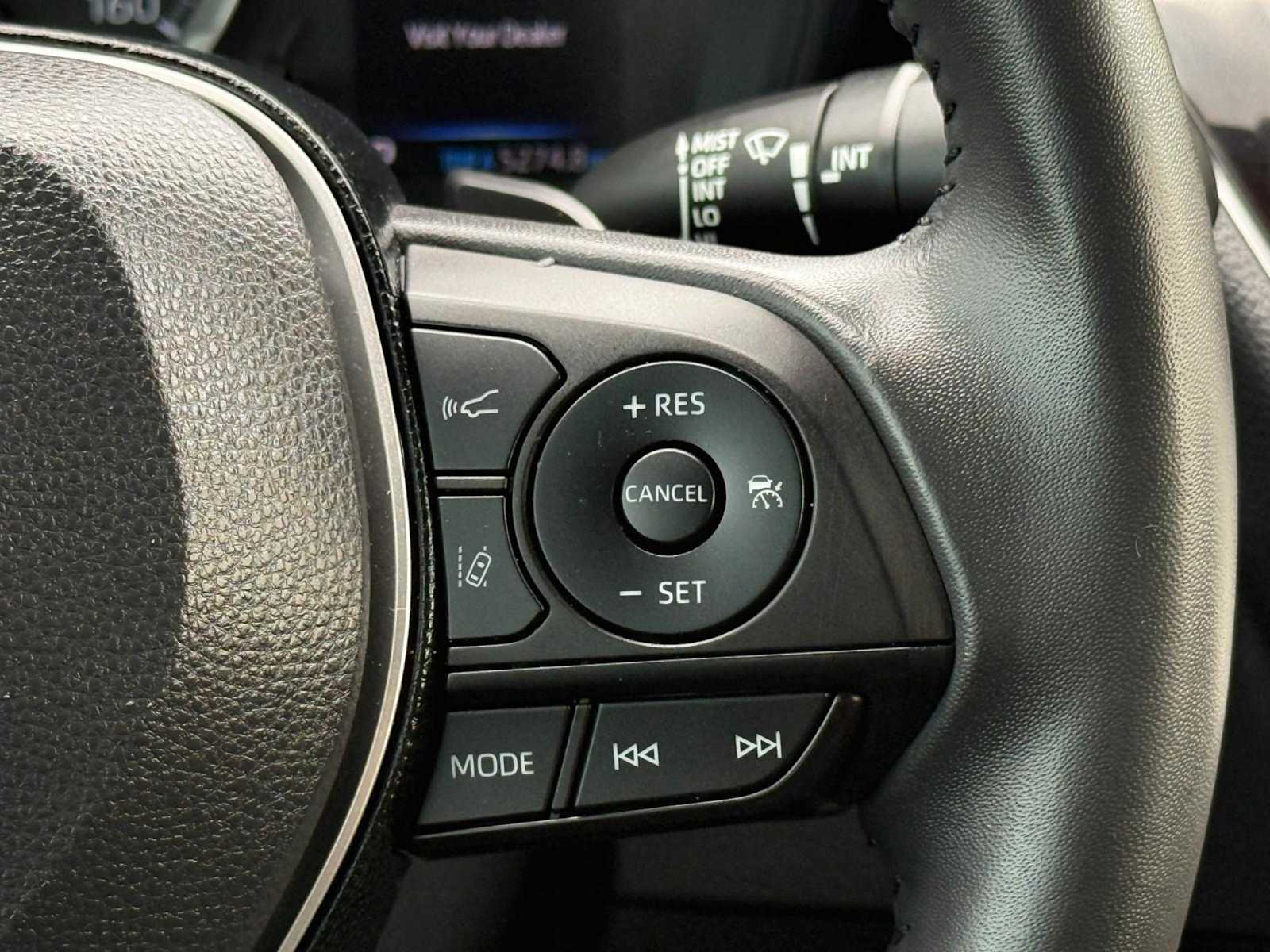2020 Toyota Corolla SE 23