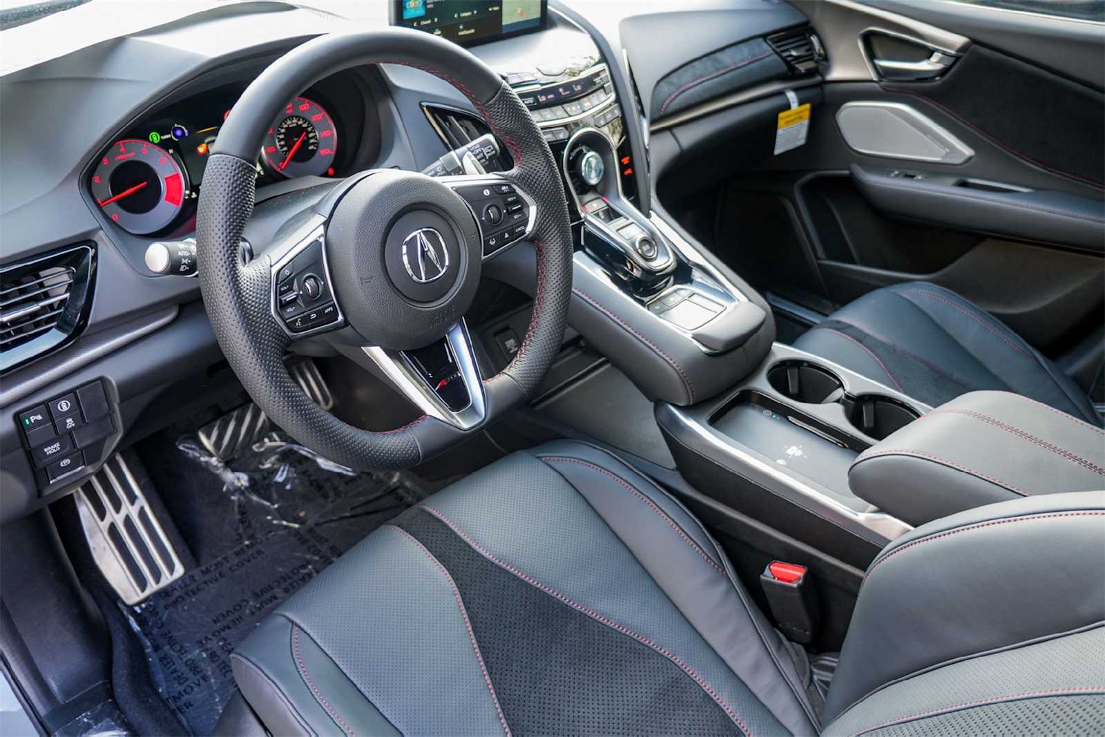 Thumbnail: 2025 Acura RDX - 2