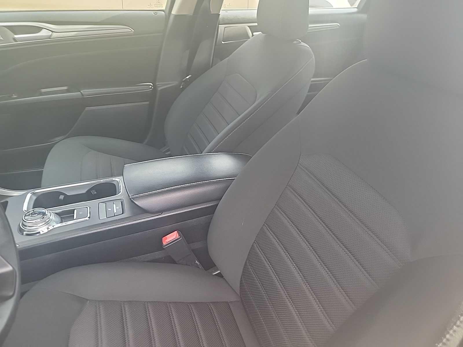 Thumbnail: 2020 Ford Fusion - 7