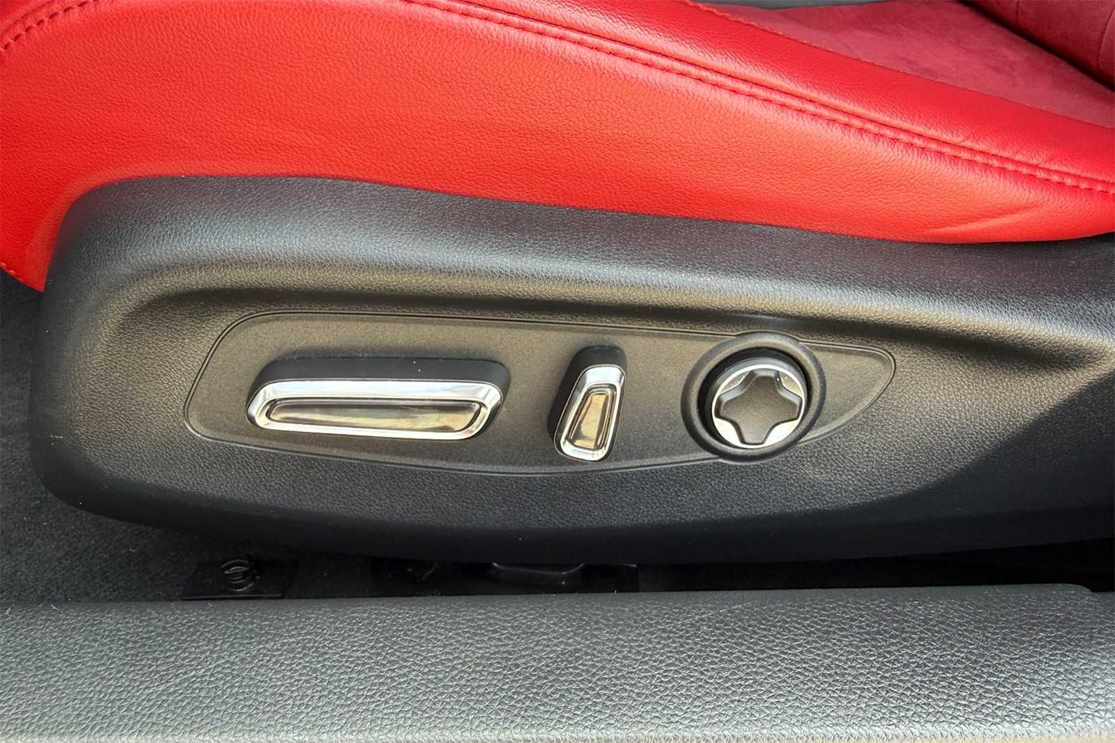 Thumbnail: 2023 Acura Integra - 24