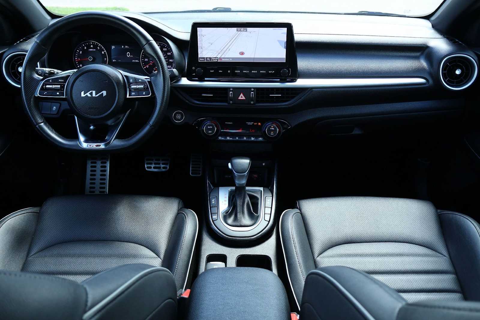 Thumbnail: 2024 Kia Forte - 10
