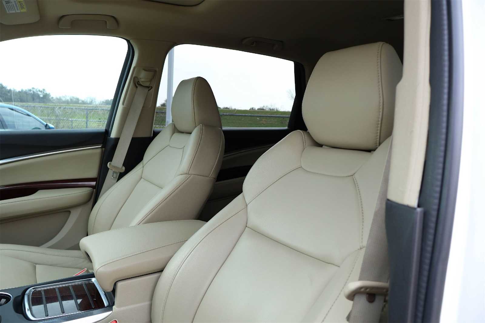 Thumbnail: 2016 Acura MDX - 11