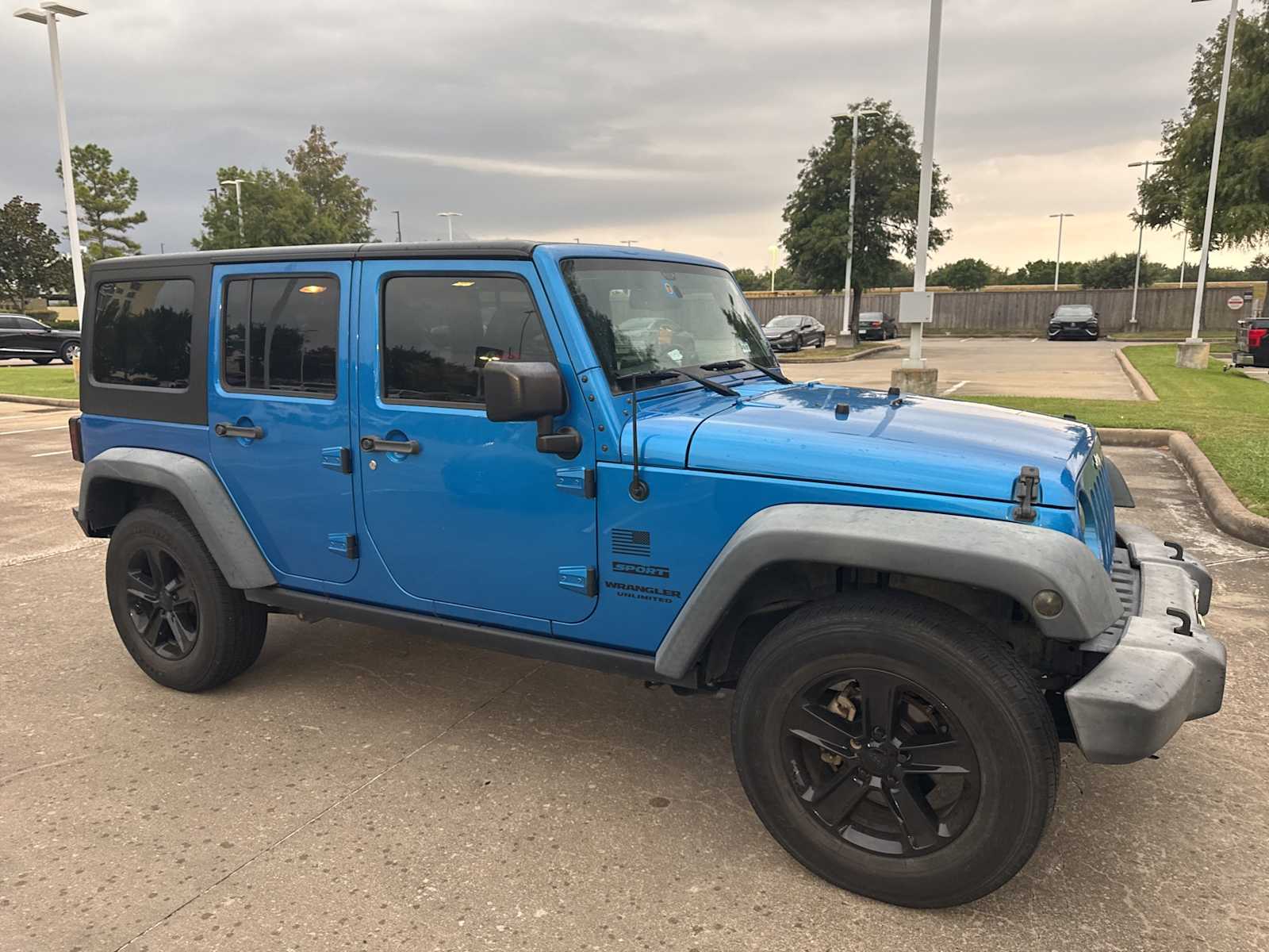 Thumbnail: 2016 Jeep Wrangler - 5