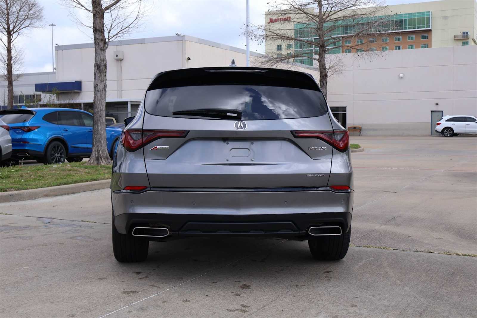 Thumbnail: 2025 Acura MDX - 5