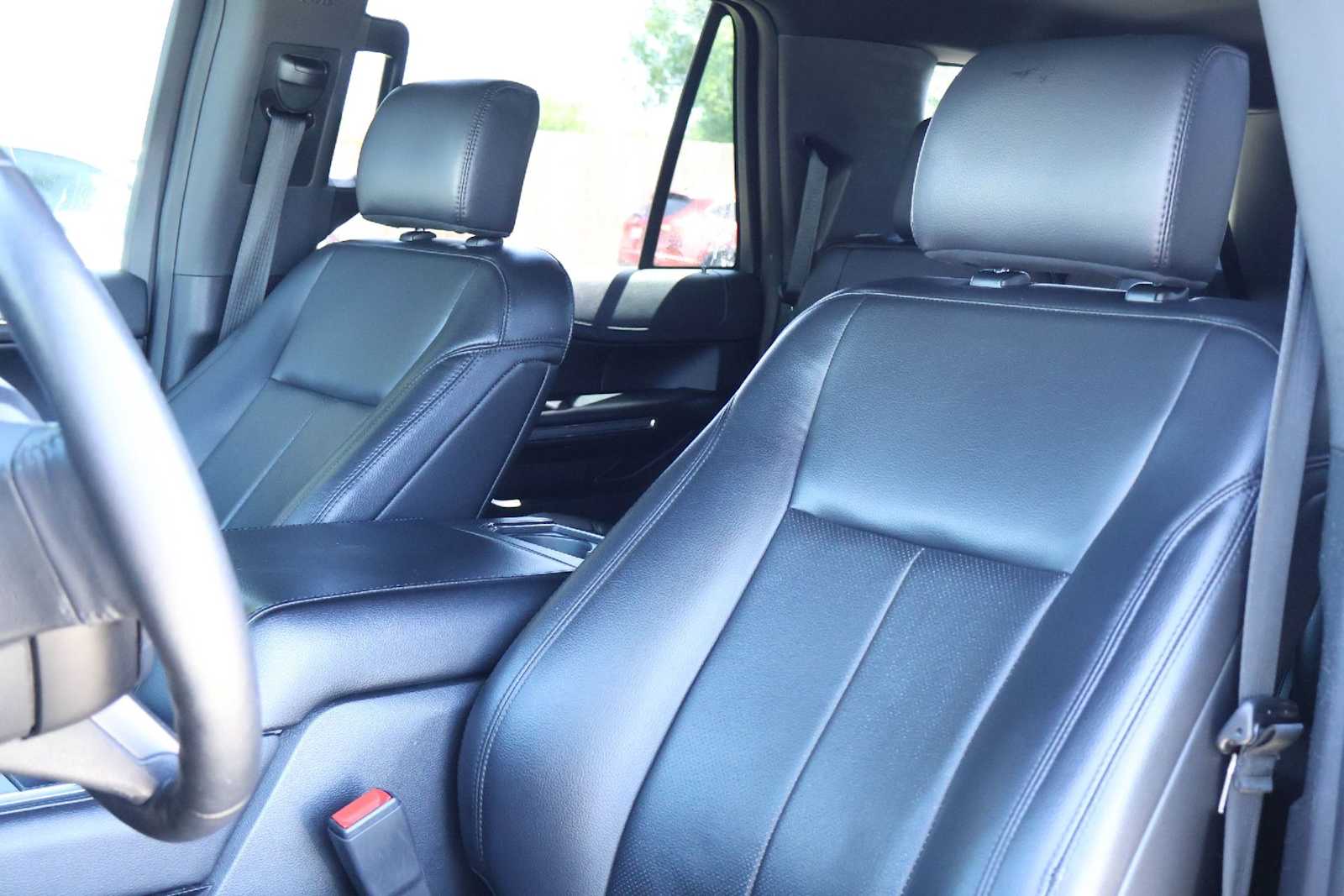 Thumbnail: 2020 Ford Expedition MAX - 11