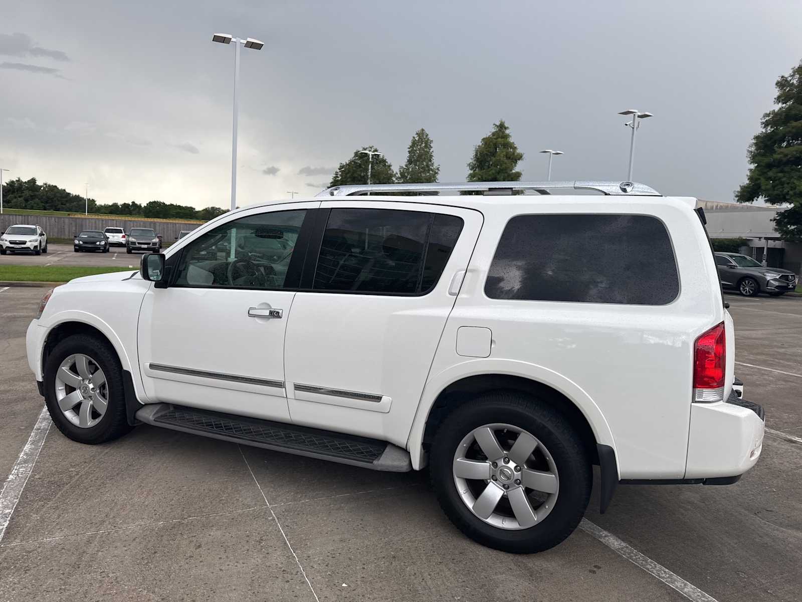 2012 Nissan Armada SL 3