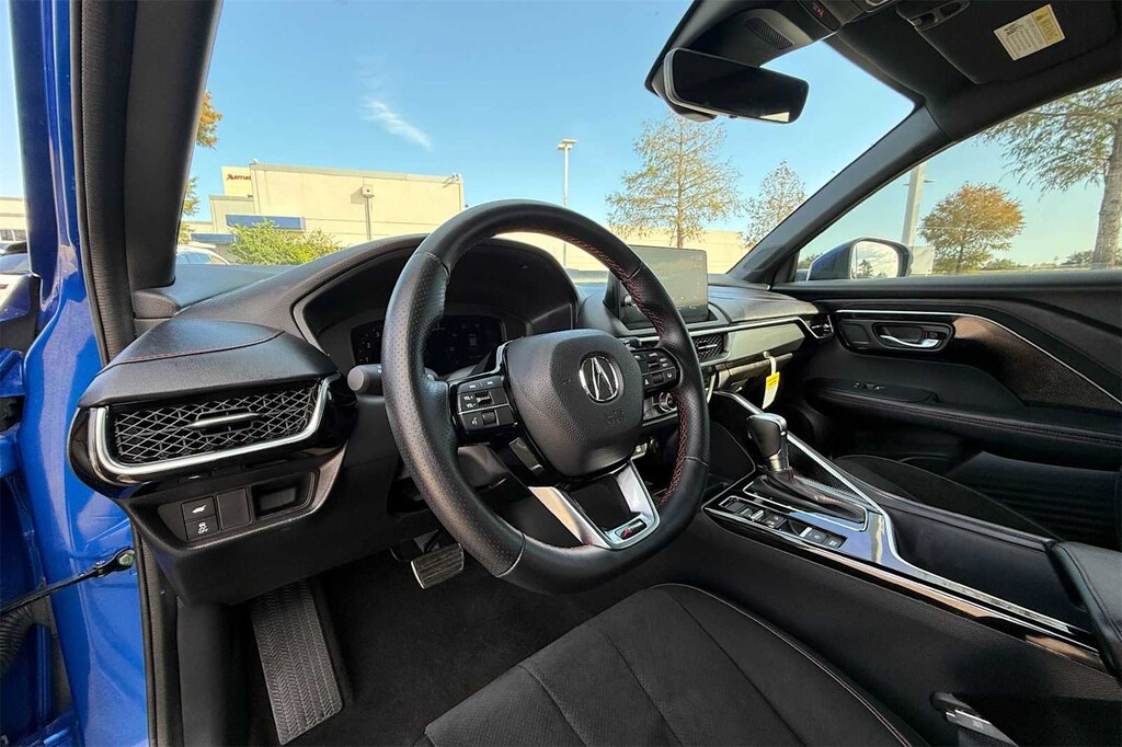 Certified 2025 Acura ADX w/A-Spec Package SUV