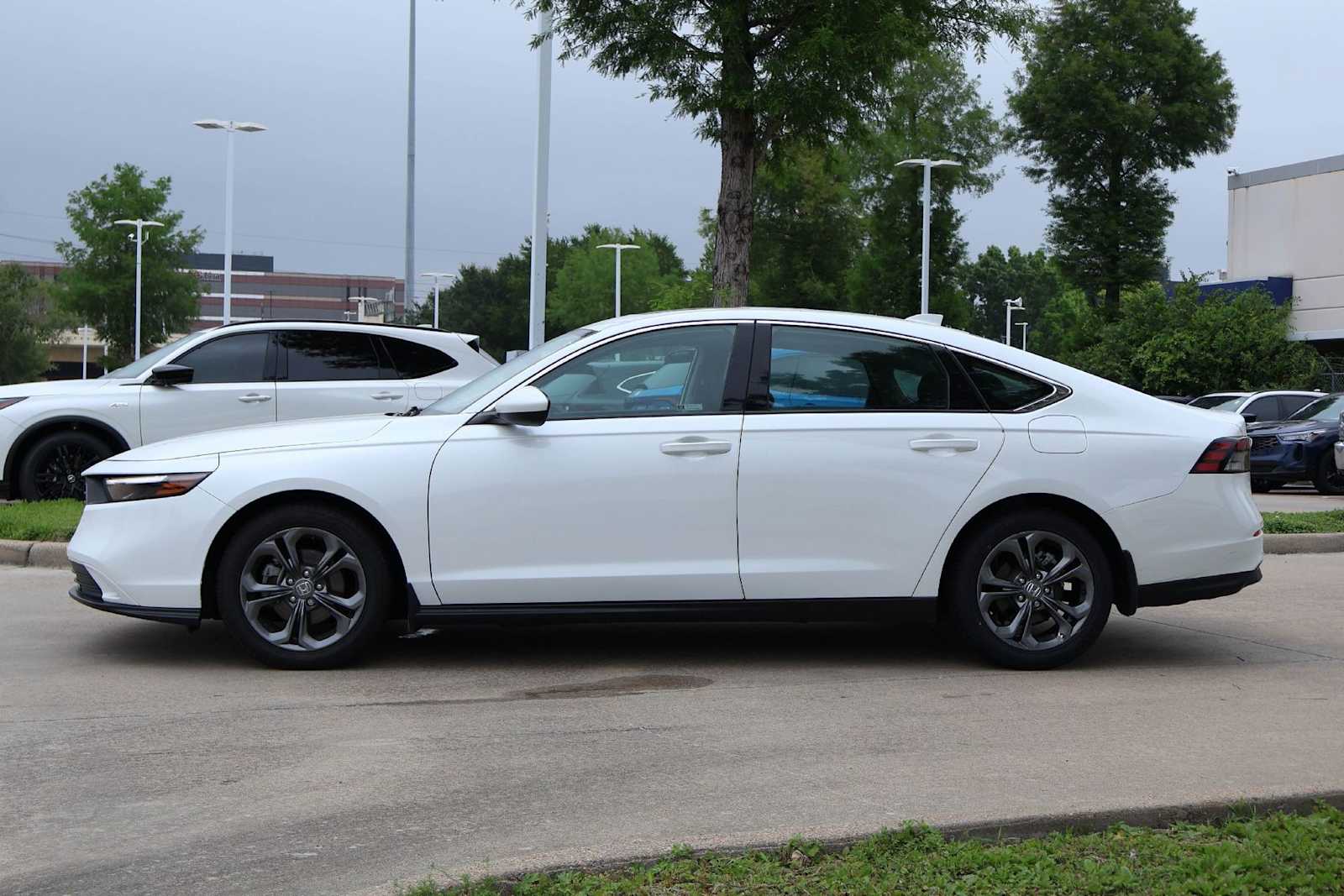 Thumbnail: 2023 Honda Accord - 3