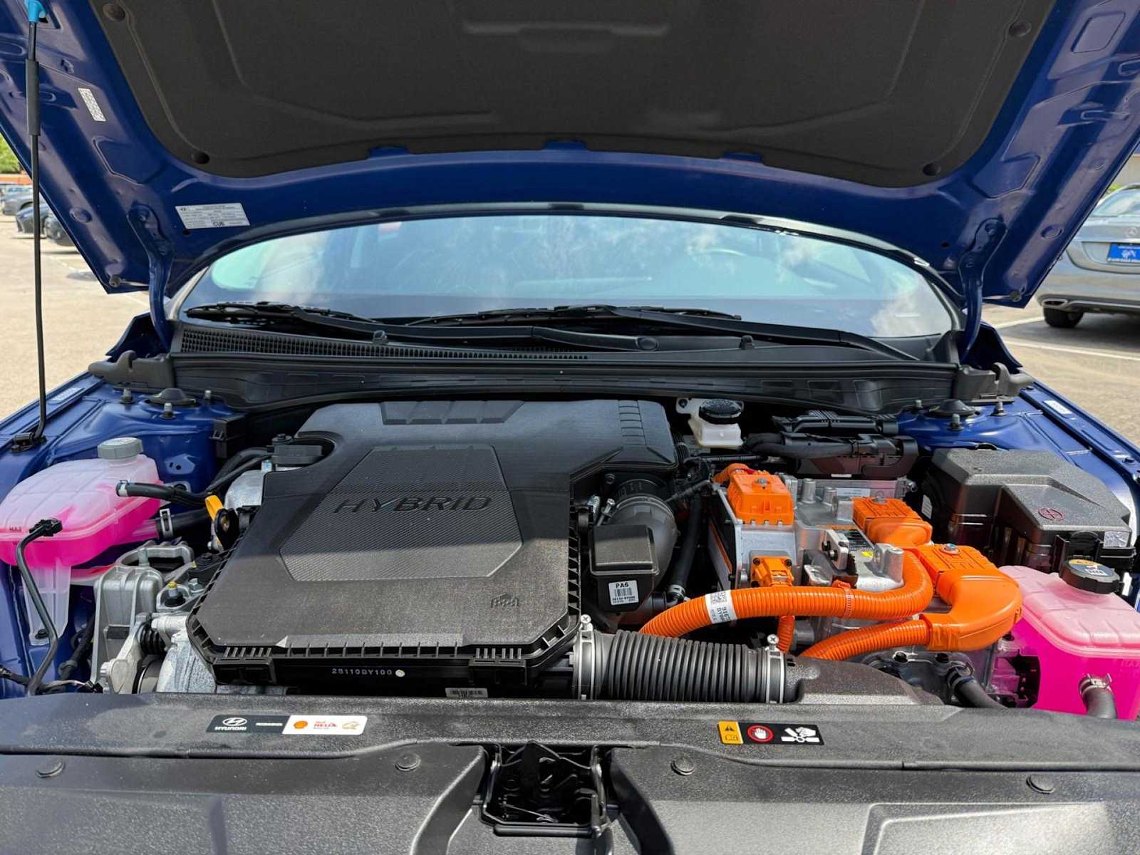 2023 Hyundai Elantra Limited Edition 9