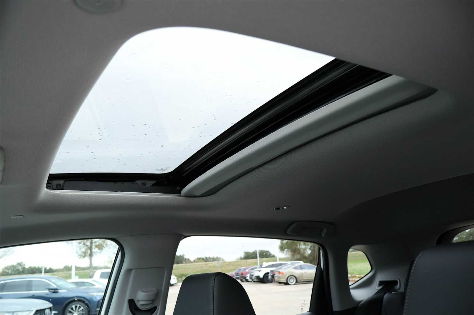 Thumbnail: 2025 Acura ADX - 29