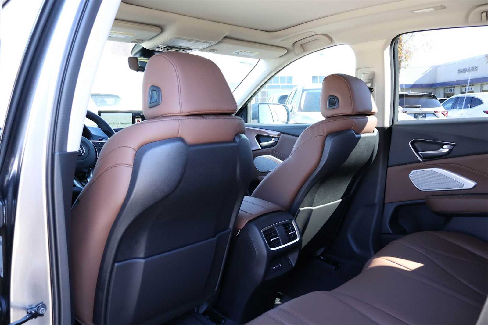 Thumbnail: 2026 Acura RDX - 12