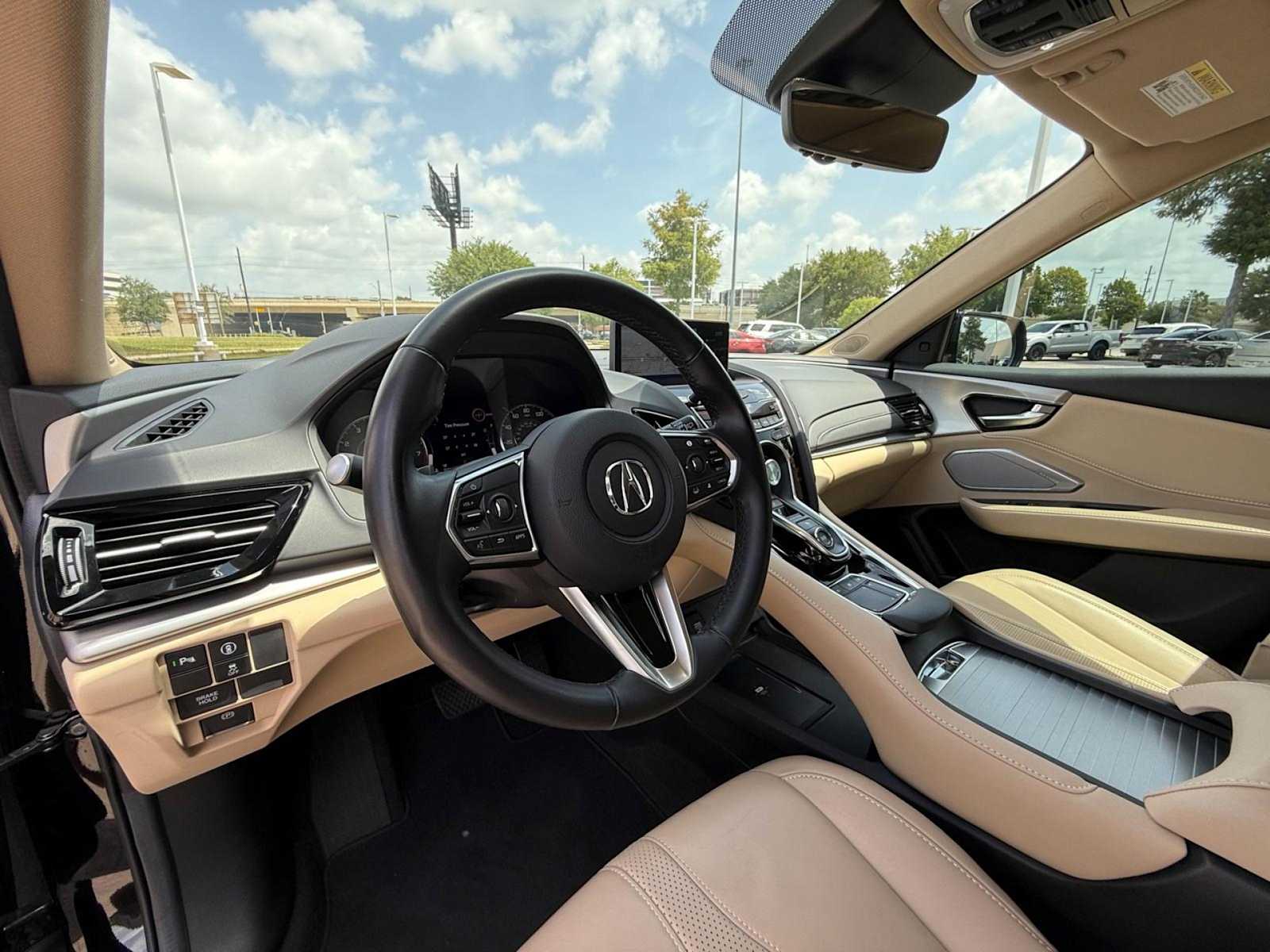 Thumbnail: 2023 Acura RDX - 2