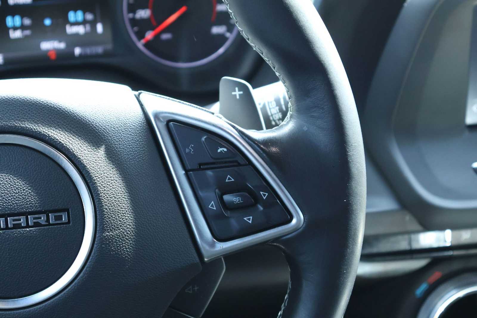 Thumbnail: 2018 Chevrolet Camaro - 22