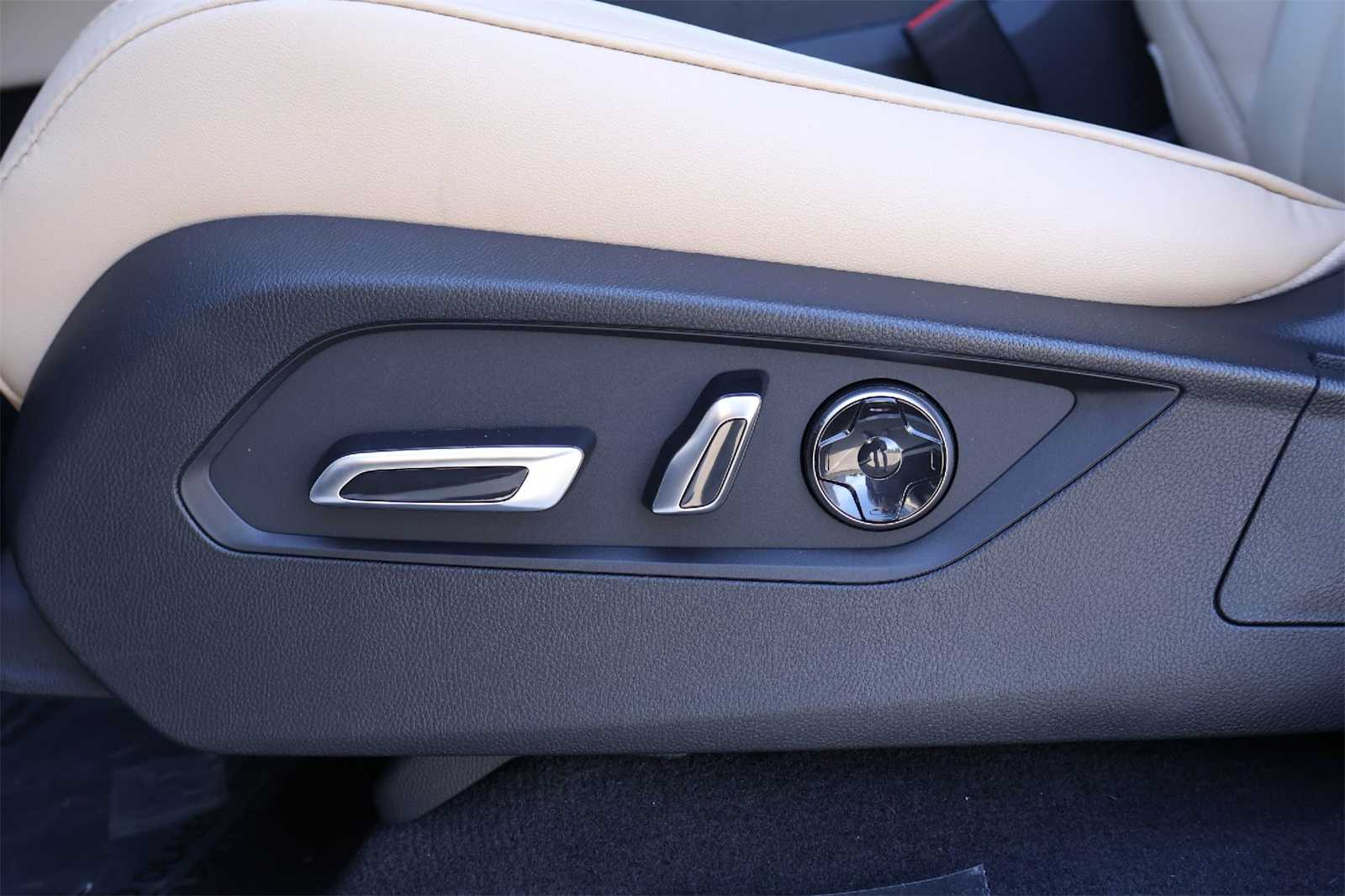 Thumbnail: 2026 Acura MDX - 24