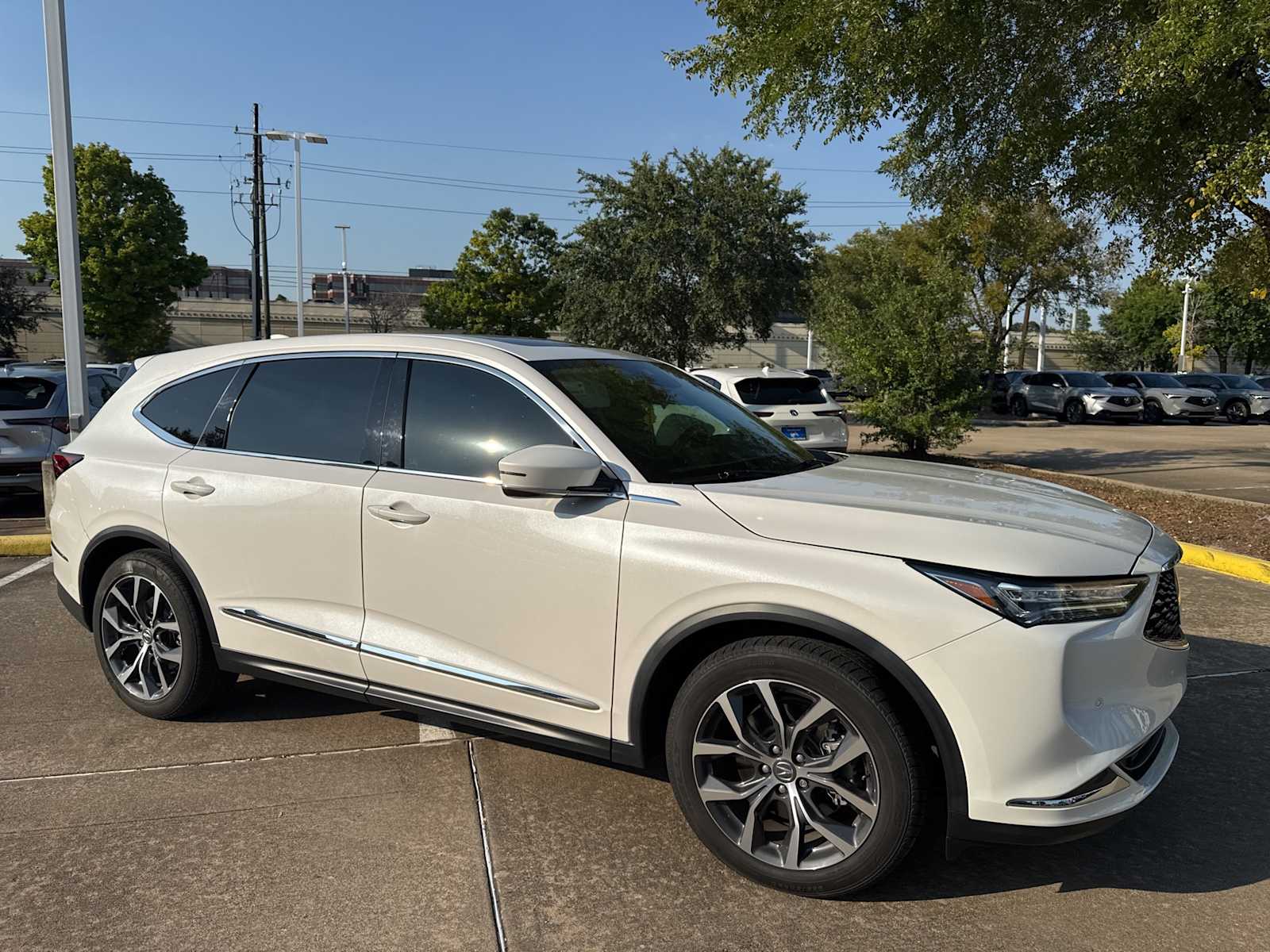Thumbnail: 2023 Acura MDX - 5