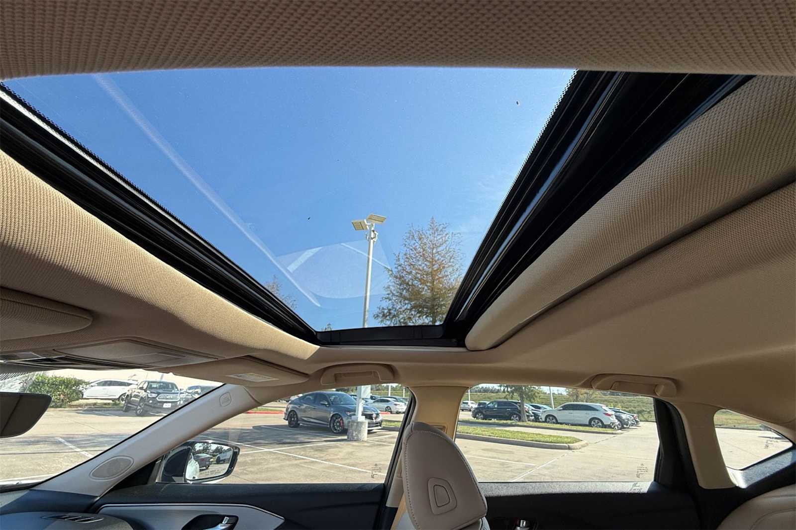 Thumbnail: 2025 Acura TLX - 29