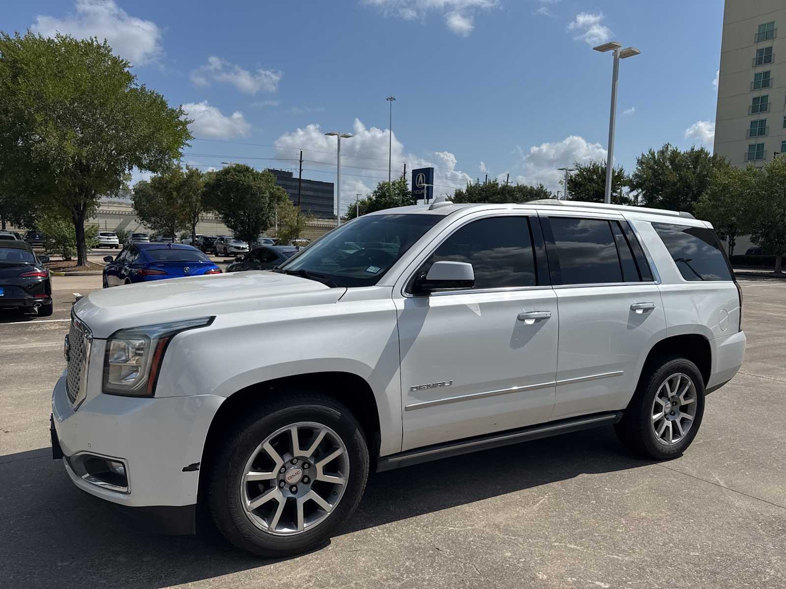 Thumbnail: 2017 GMC Yukon - 1