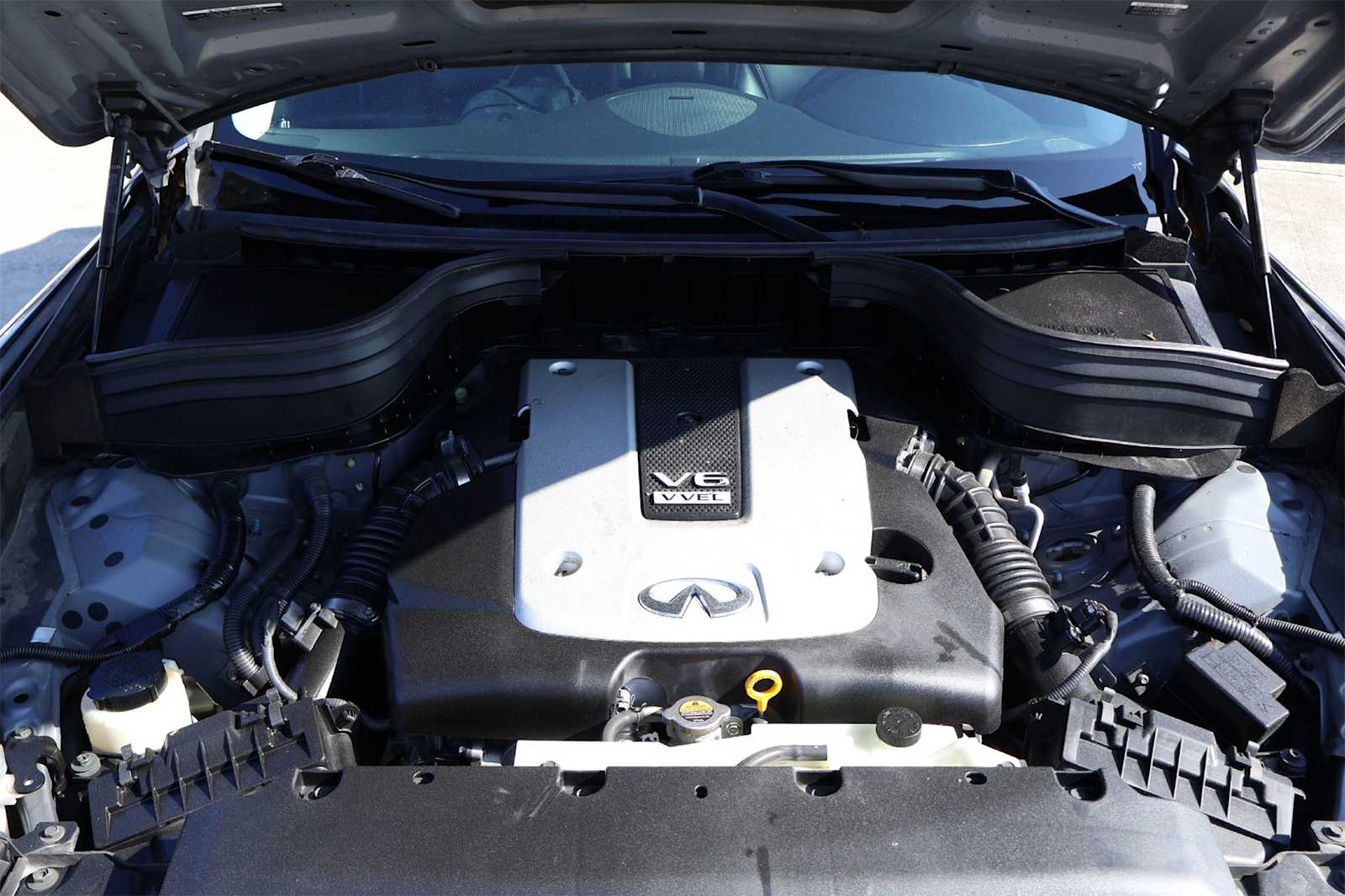 Thumbnail: 2017 INFINITI QX50 - 9