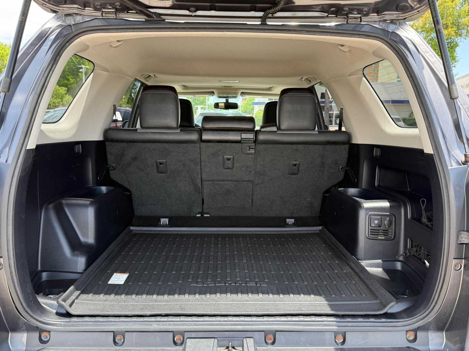 2017 Toyota 4Runner SR5 19