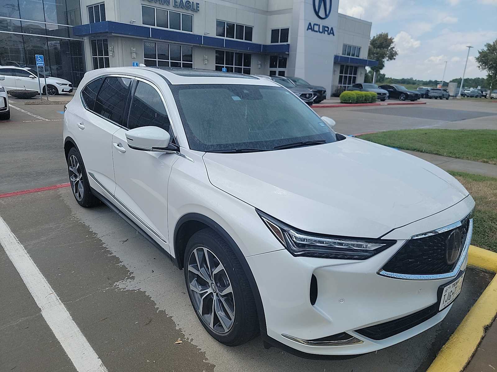 Thumbnail: 2023 Acura MDX - 3